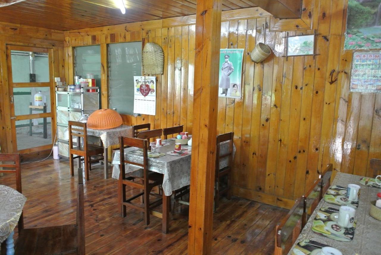 Guest house Golden Lily Kalaw