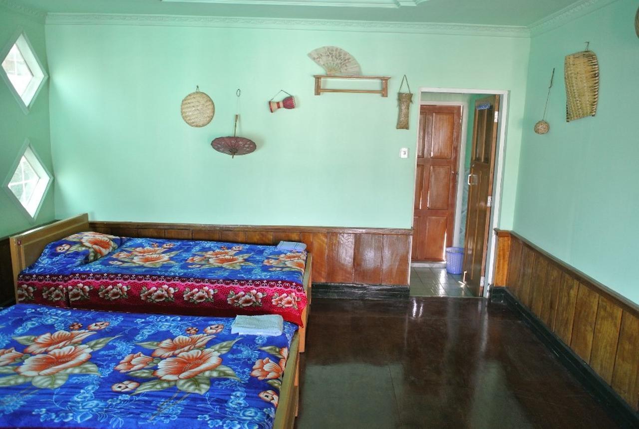 Guest house Golden Lily 2*